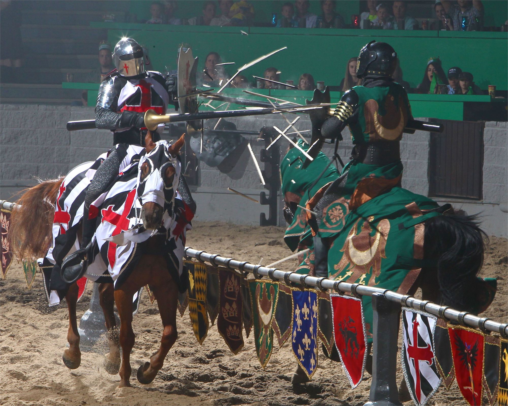jousting_at_medieval_times_buena_park(6)