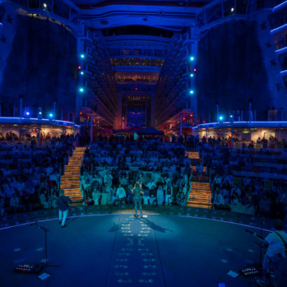 Kelsea Ballerini performance